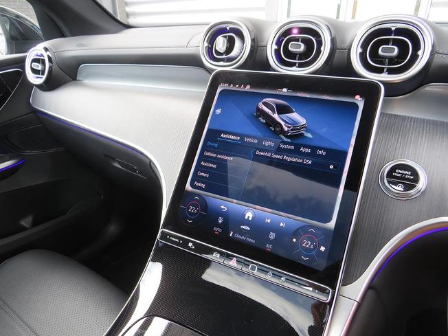 Mercedes-Benz GLC Photo 43