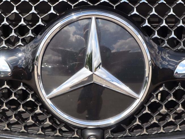 MERCEDES-BENZ Glc Photo 27