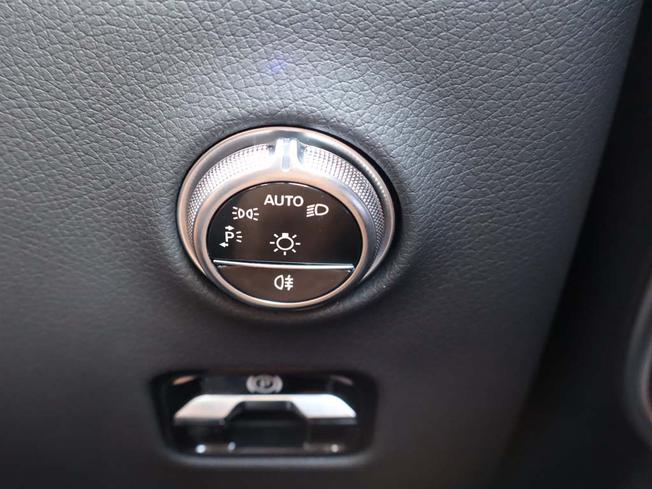 MERCEDES-BENZ Glc Photo 32