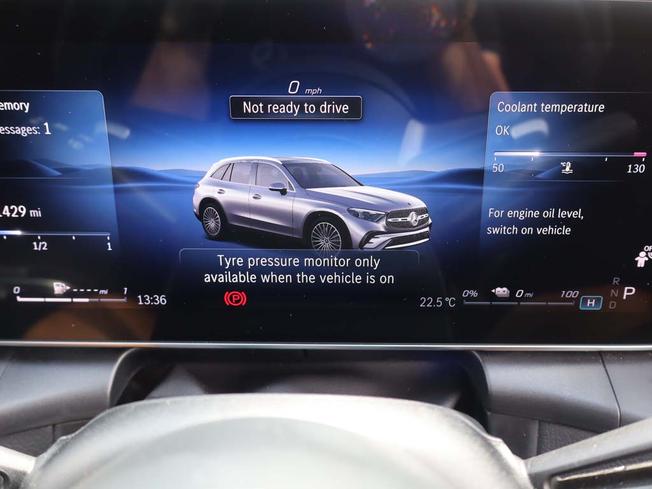 MERCEDES-BENZ Glc Photo 42