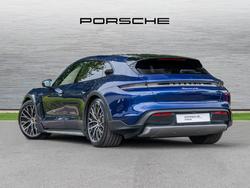 PORSCHE Taycan Photo 2