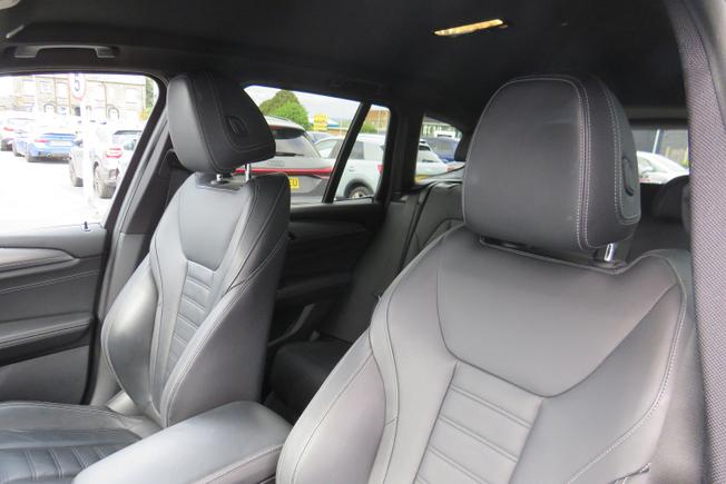 BMW X3 Photo 13