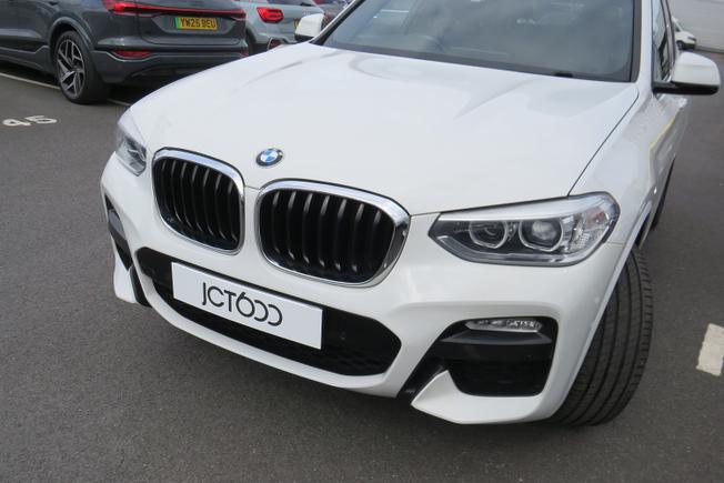 BMW X3 Photo 9
