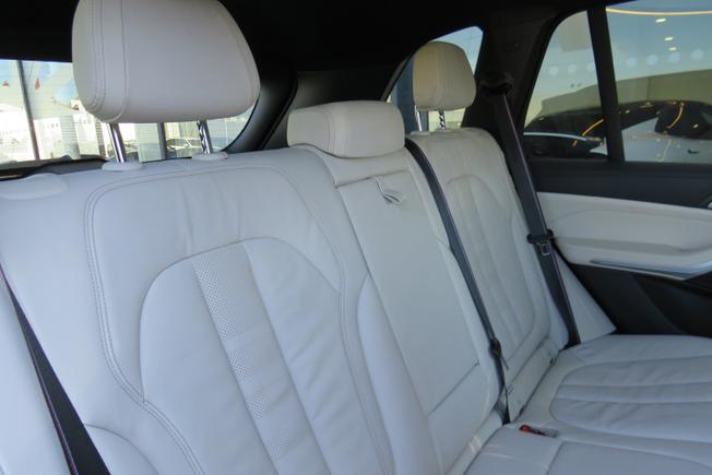 BMW X5 Photo 27