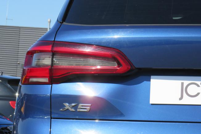 BMW X5 Photo 37
