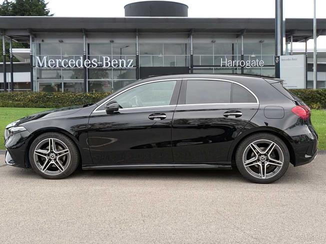 MERCEDES-BENZ A Class Photo 7