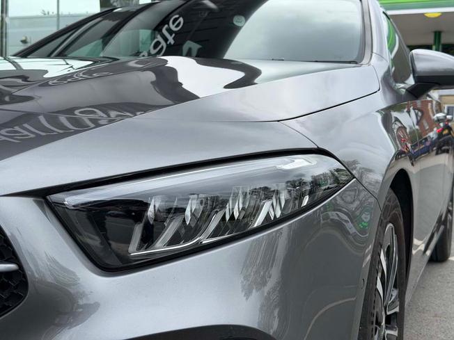 MERCEDES-BENZ A Class Photo 11