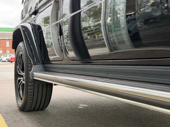 MERCEDES-BENZ G Class Photo 15