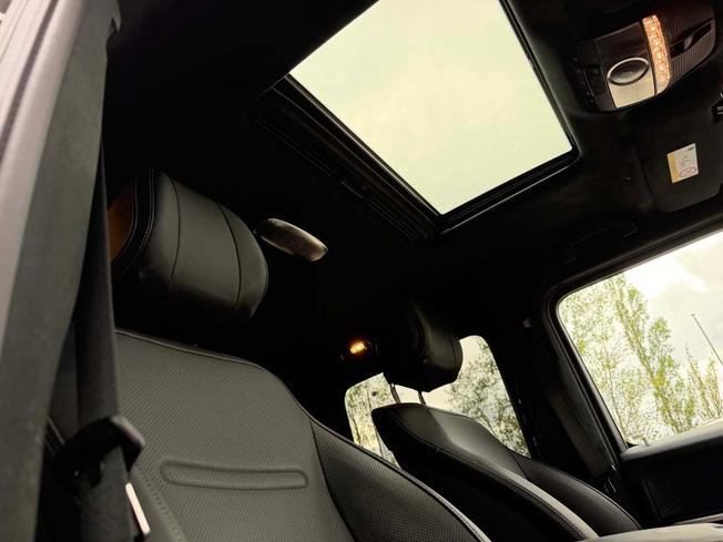 MERCEDES-BENZ G Class Photo 42