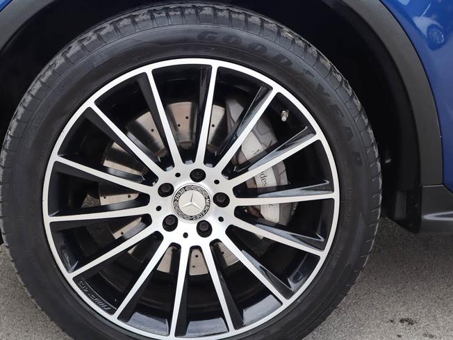 MERCEDES-BENZ Glc Photo 13