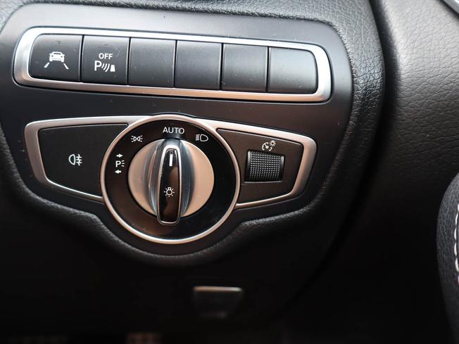 MERCEDES-BENZ Glc Photo 30