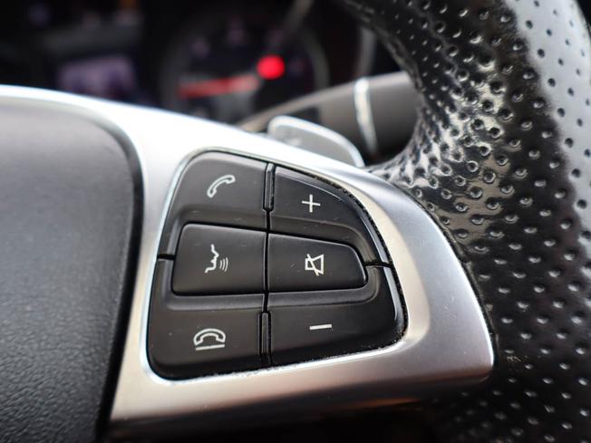 MERCEDES-BENZ Glc Photo 31