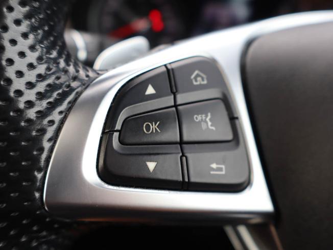 MERCEDES-BENZ Glc Photo 32