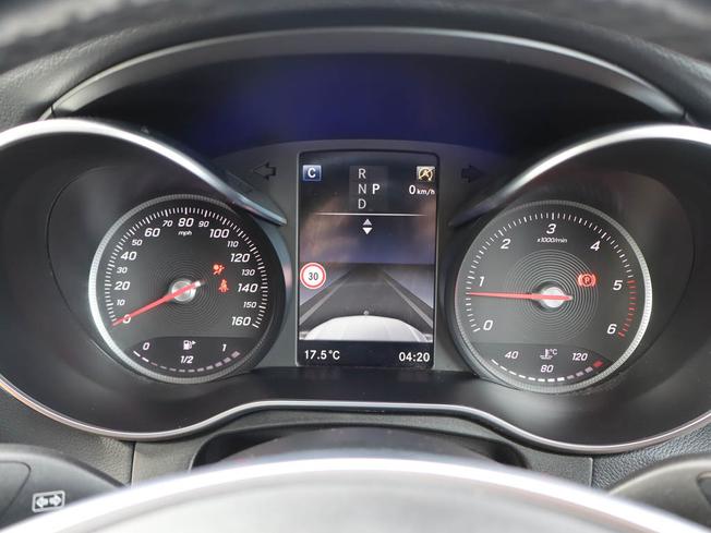 MERCEDES-BENZ Glc Photo 35