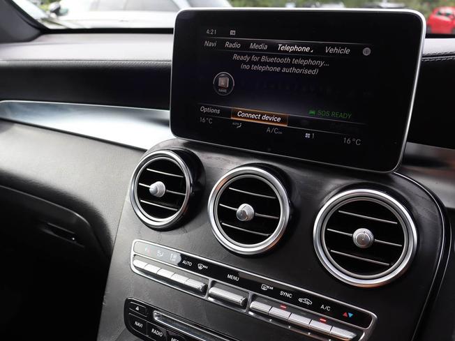 MERCEDES-BENZ Glc Photo 40