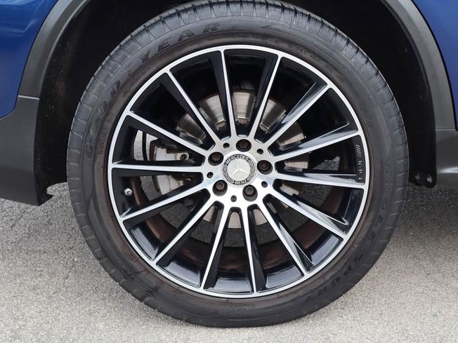 MERCEDES-BENZ Glc Photo 6