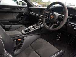 PORSCHE 911 Photo 4