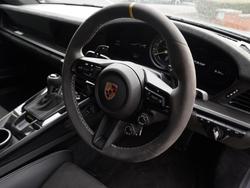 PORSCHE 911 Photo 5