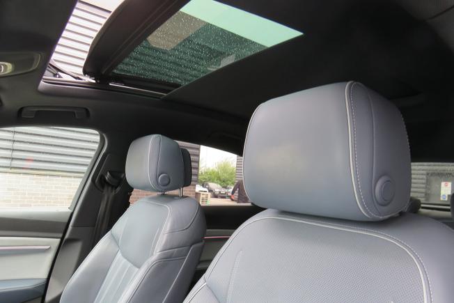 AUDI e-tron Photo 20