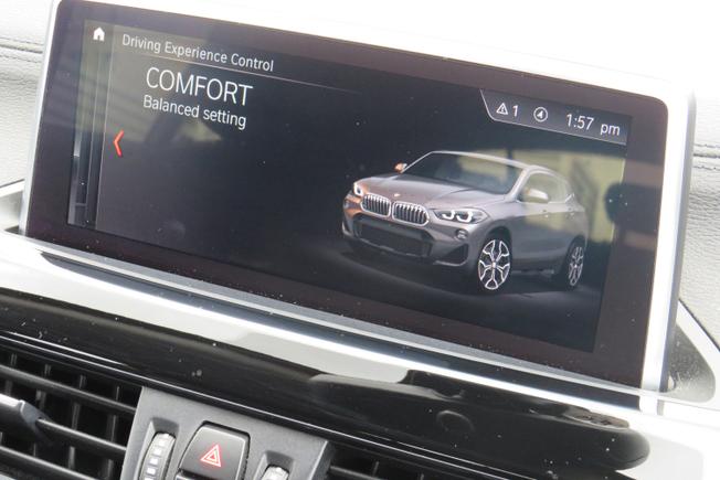 BMW X2 Photo 33