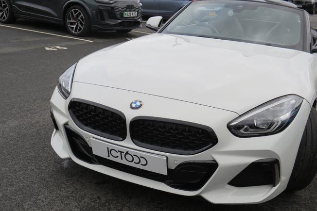 BMW Z4 Photo 10