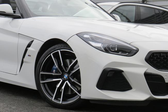 BMW Z4 Photo 8