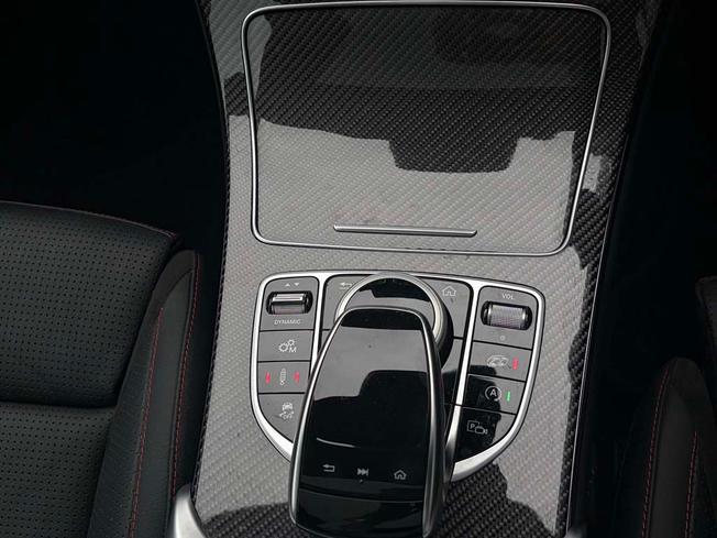 MERCEDES-BENZ C Class Photo 40