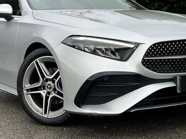 MERCEDES-BENZ A Class Photo 12