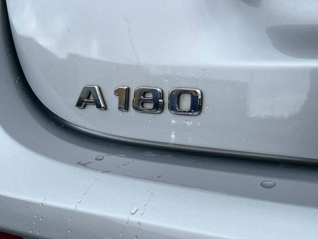 MERCEDES-BENZ A Class Photo 20