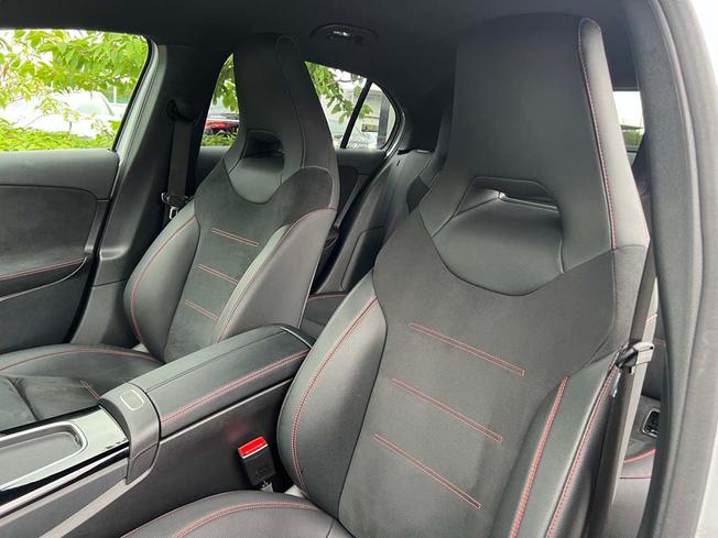 MERCEDES-BENZ A Class Photo 43