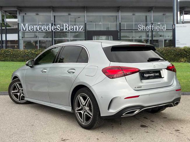 MERCEDES-BENZ A Class Photo 2