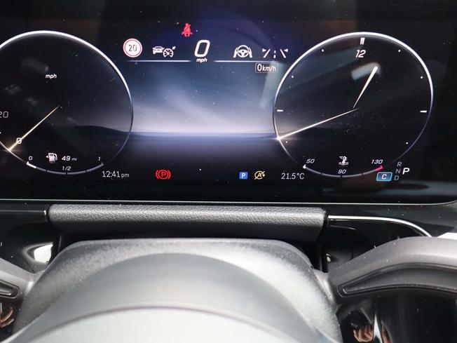 MERCEDES-BENZ GLA Photo 37