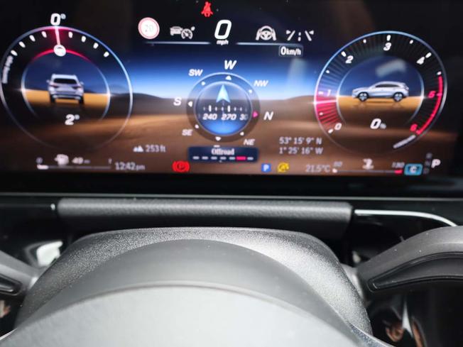 MERCEDES-BENZ GLA Photo 41