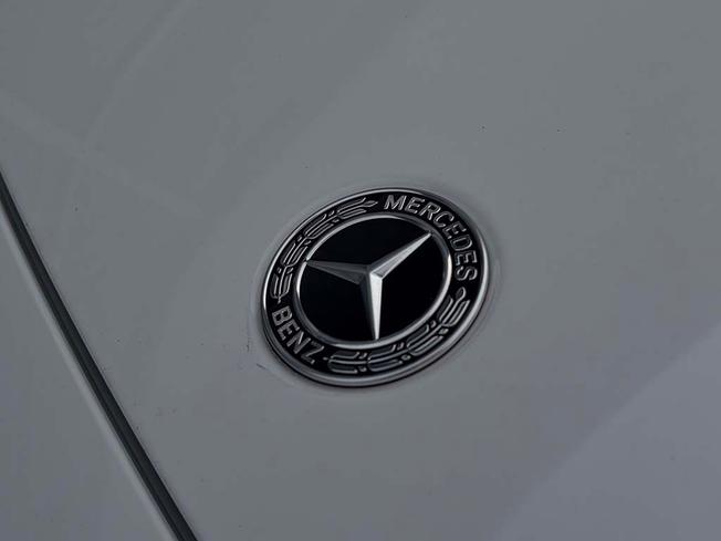 MERCEDES-BENZ GLA Photo 13