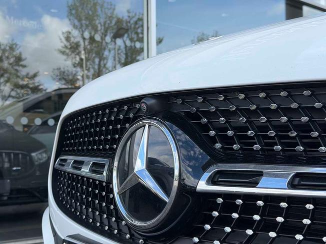 MERCEDES-BENZ GLA Photo 13