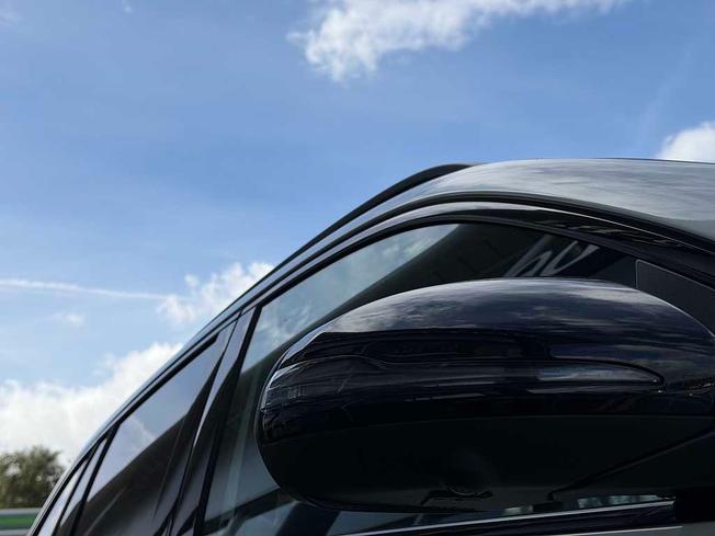 MERCEDES-BENZ GLA Photo 15