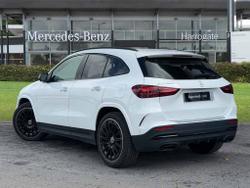 MERCEDES-BENZ GLA Photo 2
