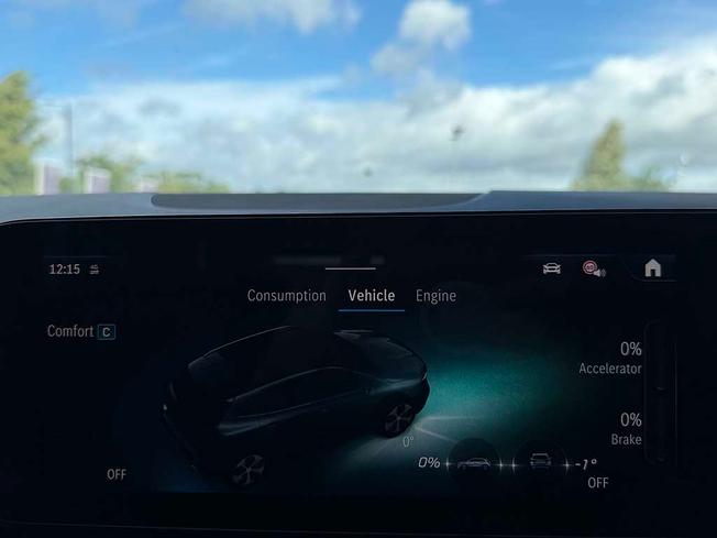 MERCEDES-BENZ GLA Photo 37