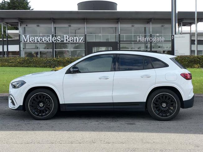 MERCEDES-BENZ GLA Photo 7