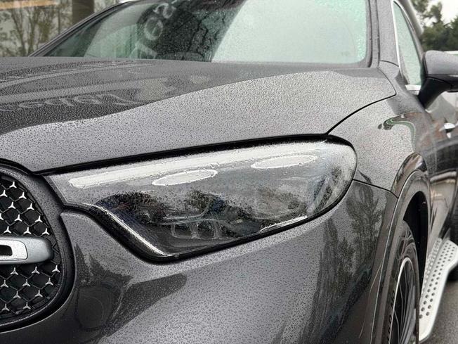 MERCEDES-BENZ Glc Photo 12