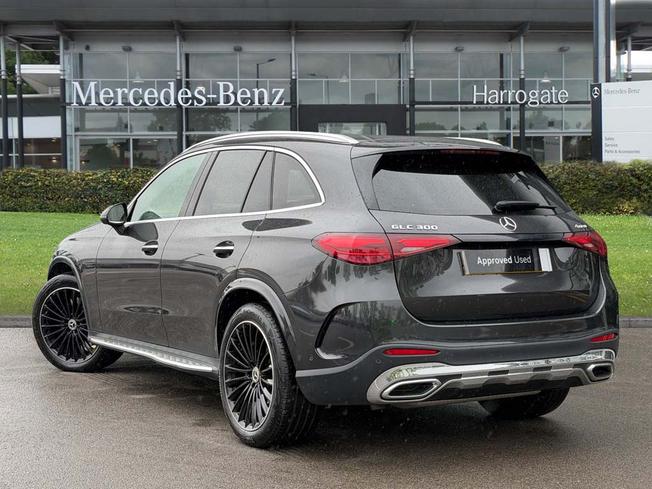 MERCEDES-BENZ Glc Photo 2
