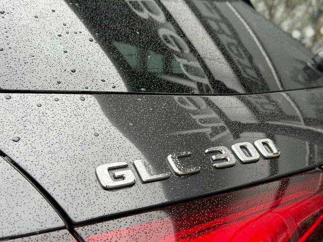 MERCEDES-BENZ Glc Photo 21