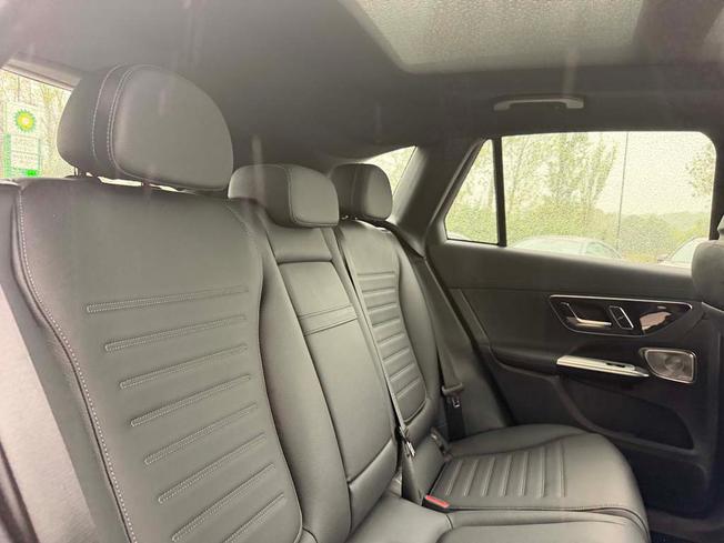 MERCEDES-BENZ Glc Photo 8