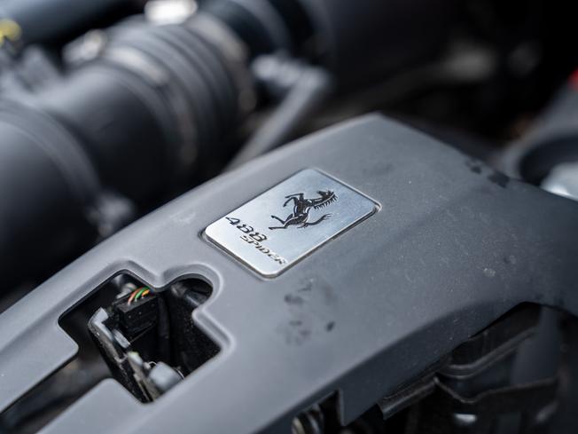 FERRARI 488 Spider Photo 27