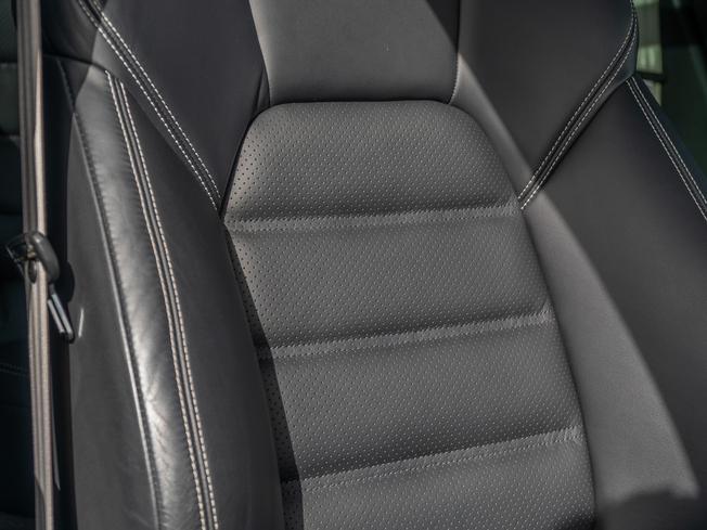 PORSCHE Macan Photo 11