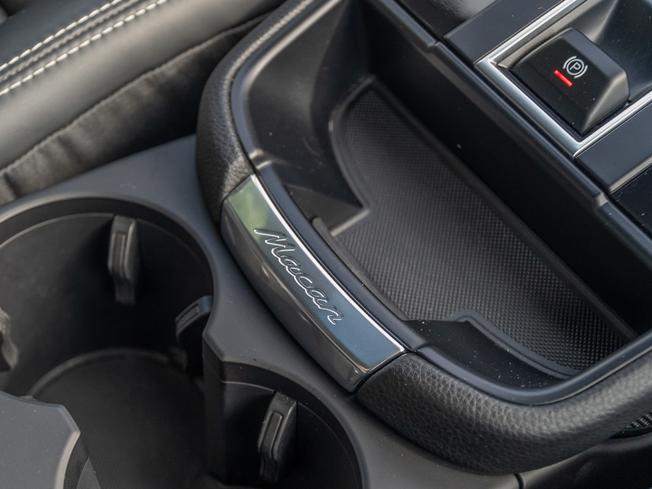 PORSCHE Macan Photo 28