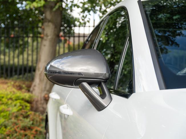 PORSCHE Macan Photo 36