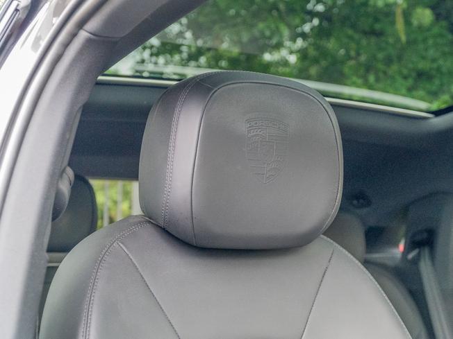 PORSCHE Cayenne Photo 12