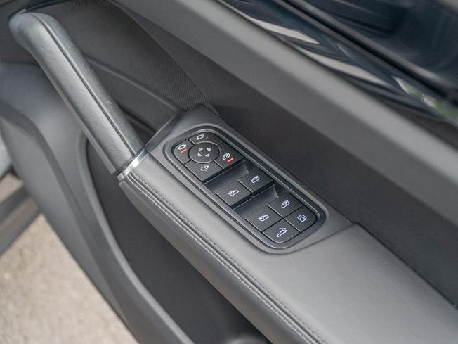 PORSCHE Cayenne Photo 28