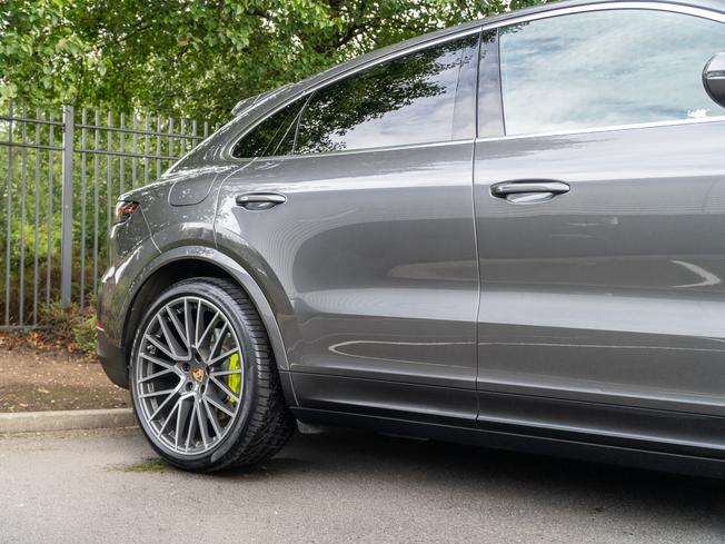 PORSCHE Cayenne Photo 36